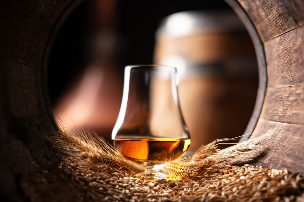 How to Choose the Perfect Bottle: Single Malt vs Blended Whisky