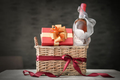 How to Customize Your Liquor Gift